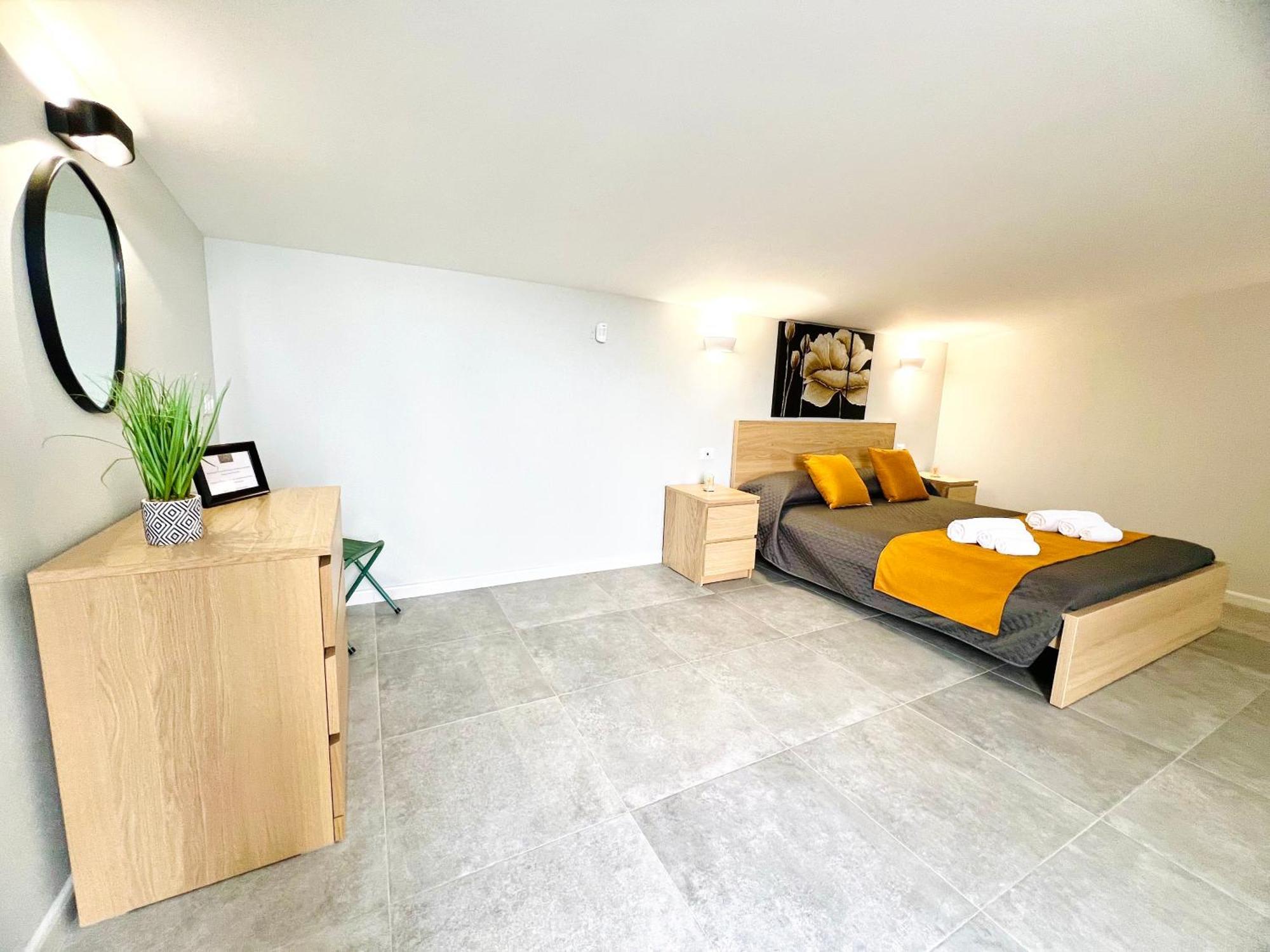 Piante Del Principe Apartment คารินิ ภายนอก รูปภาพ