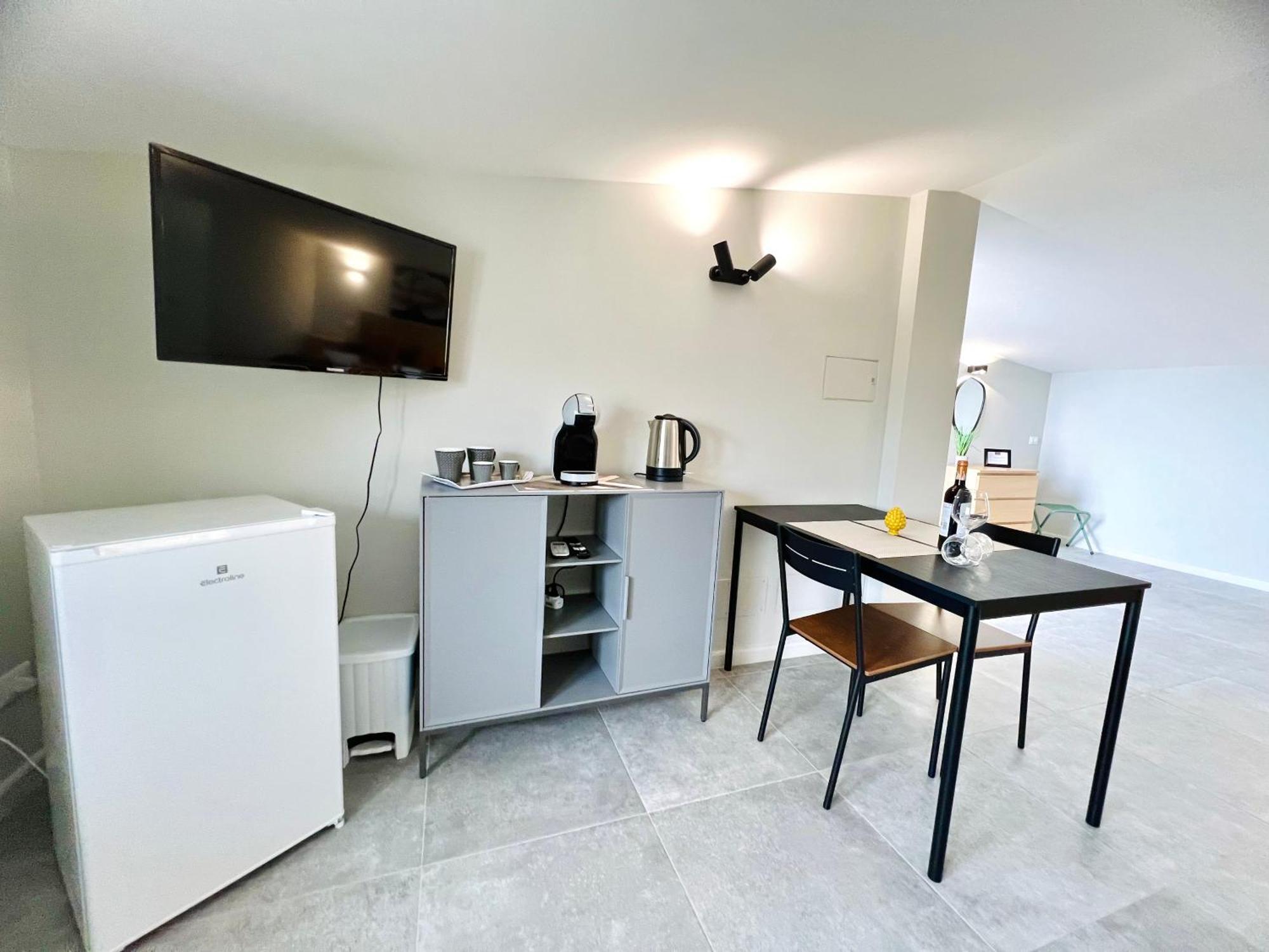 Piante Del Principe Apartment คารินิ ภายนอก รูปภาพ