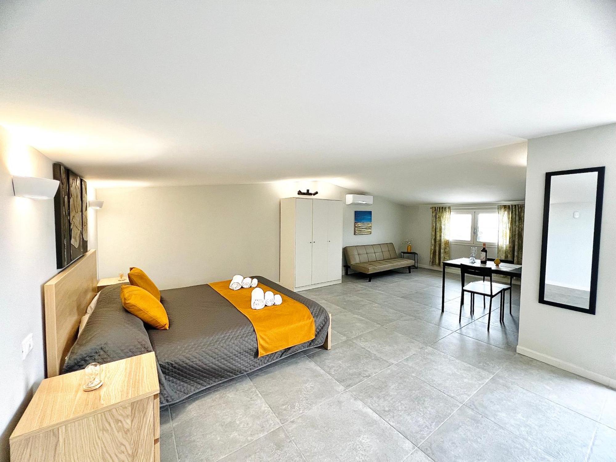 Piante Del Principe Apartment คารินิ ภายนอก รูปภาพ