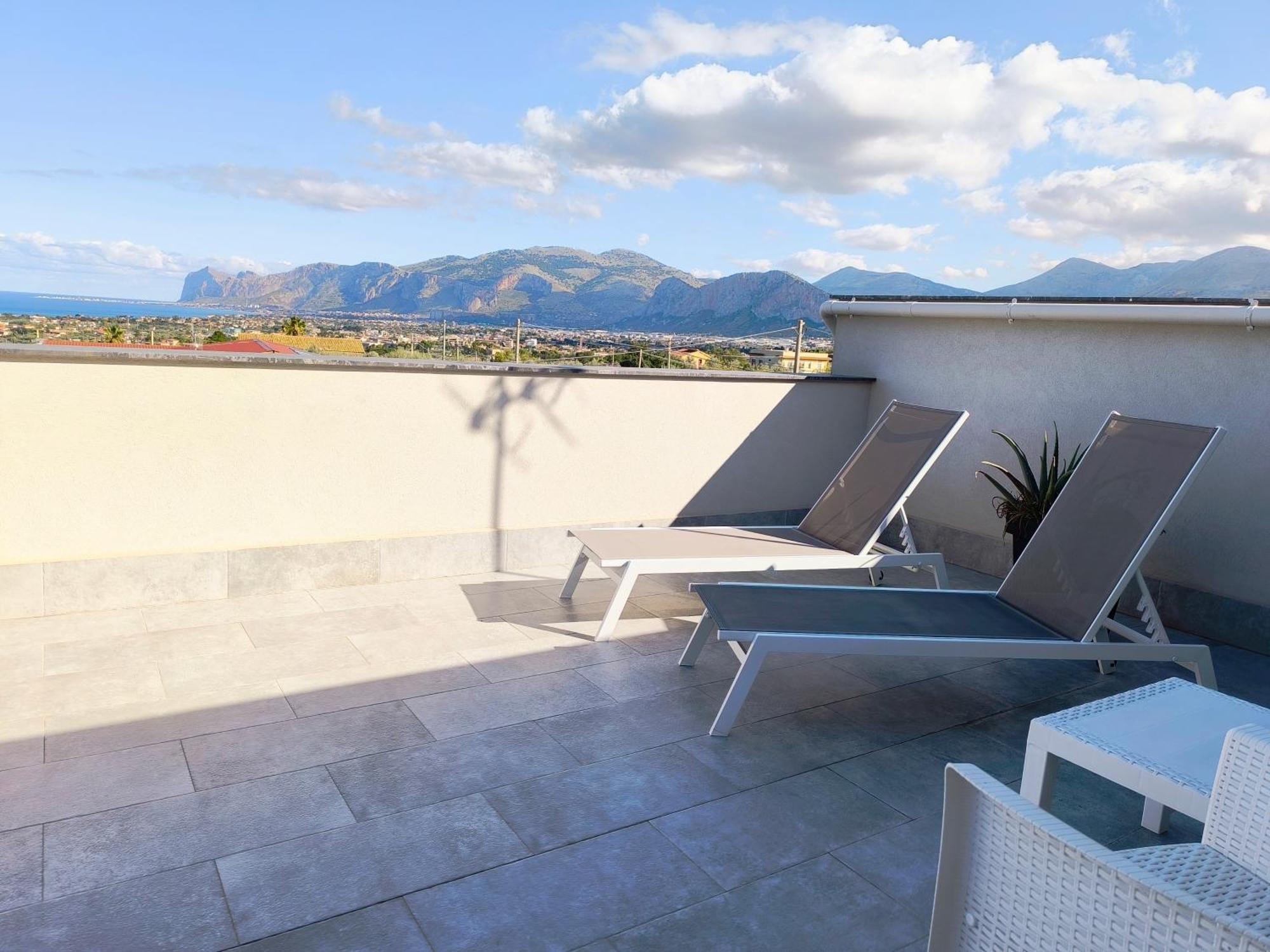Piante Del Principe Apartment คารินิ ภายนอก รูปภาพ