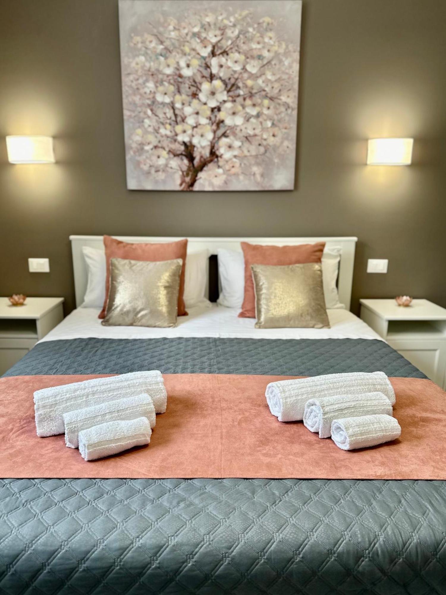 Piante Del Principe Apartment คารินิ ภายนอก รูปภาพ