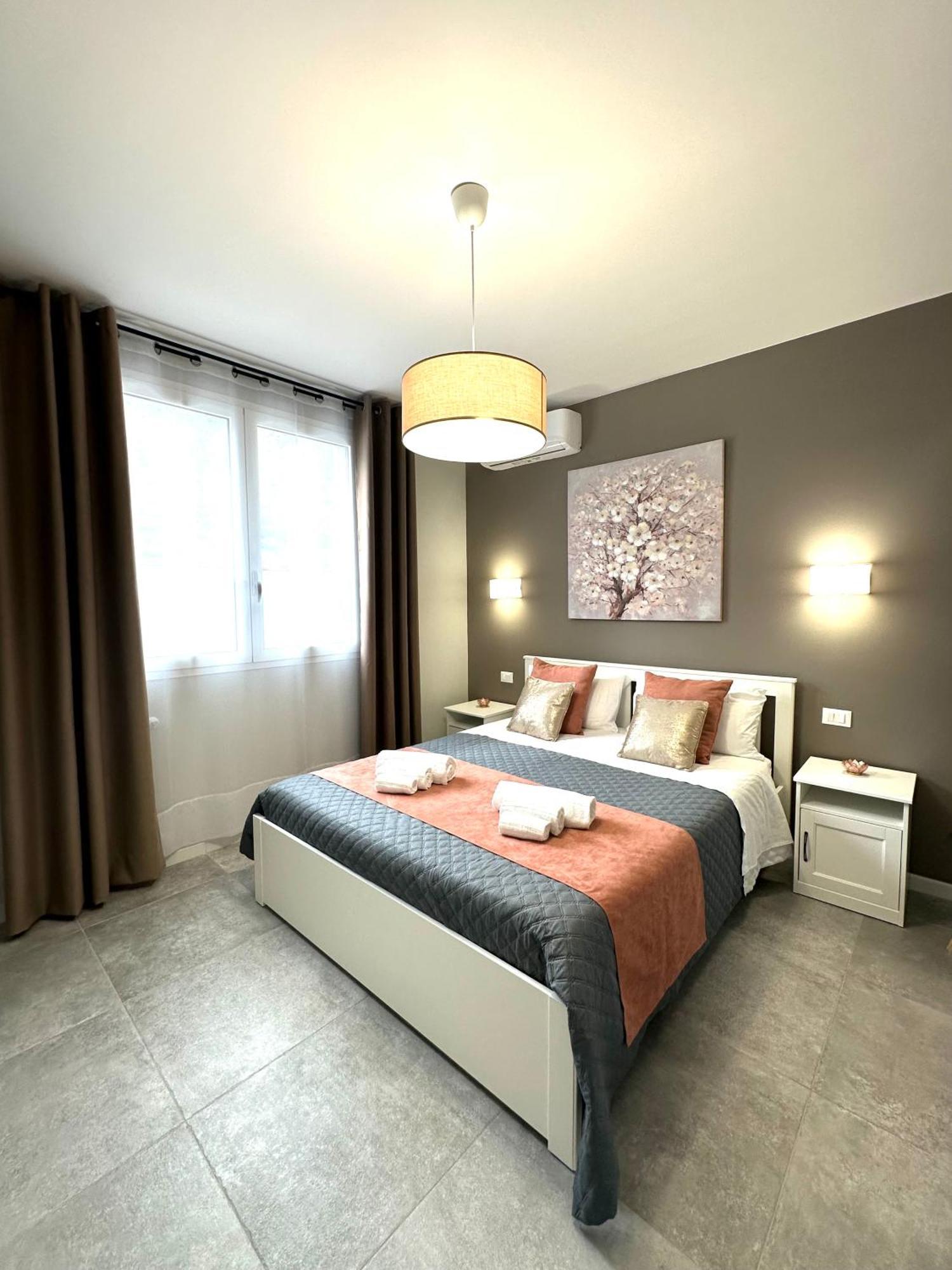 Piante Del Principe Apartment คารินิ ภายนอก รูปภาพ